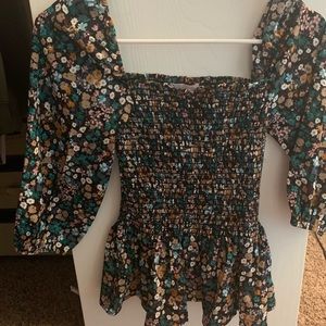 PINK LILY Floral Blouse Size Small NWOT